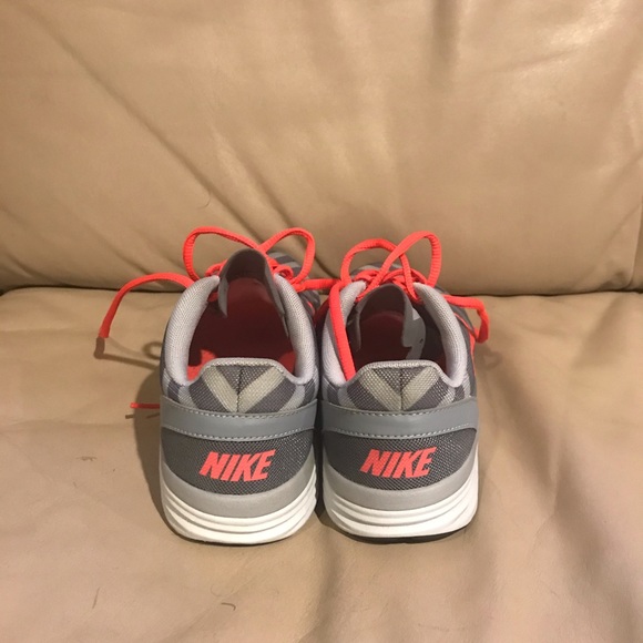 Nike Training Dual Fusion TR Women’s Sneakers S.7 - Picture 3 of 7